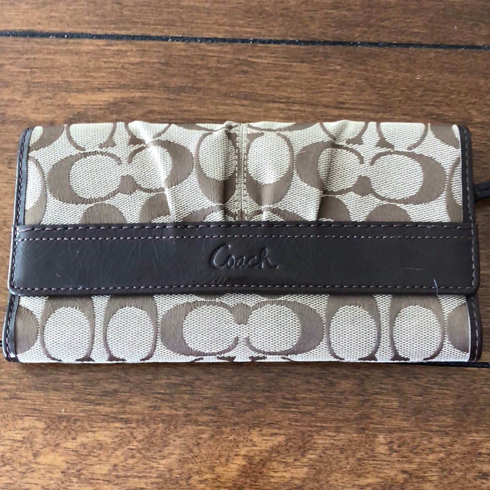 Coach wallet